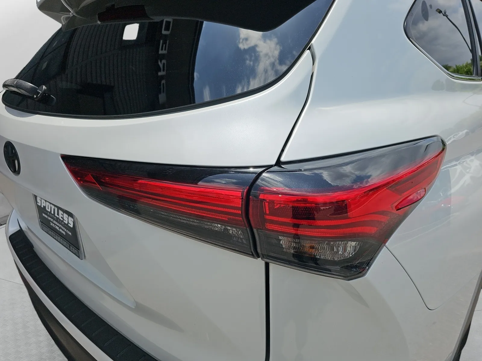 Toyota Highlander photo 13