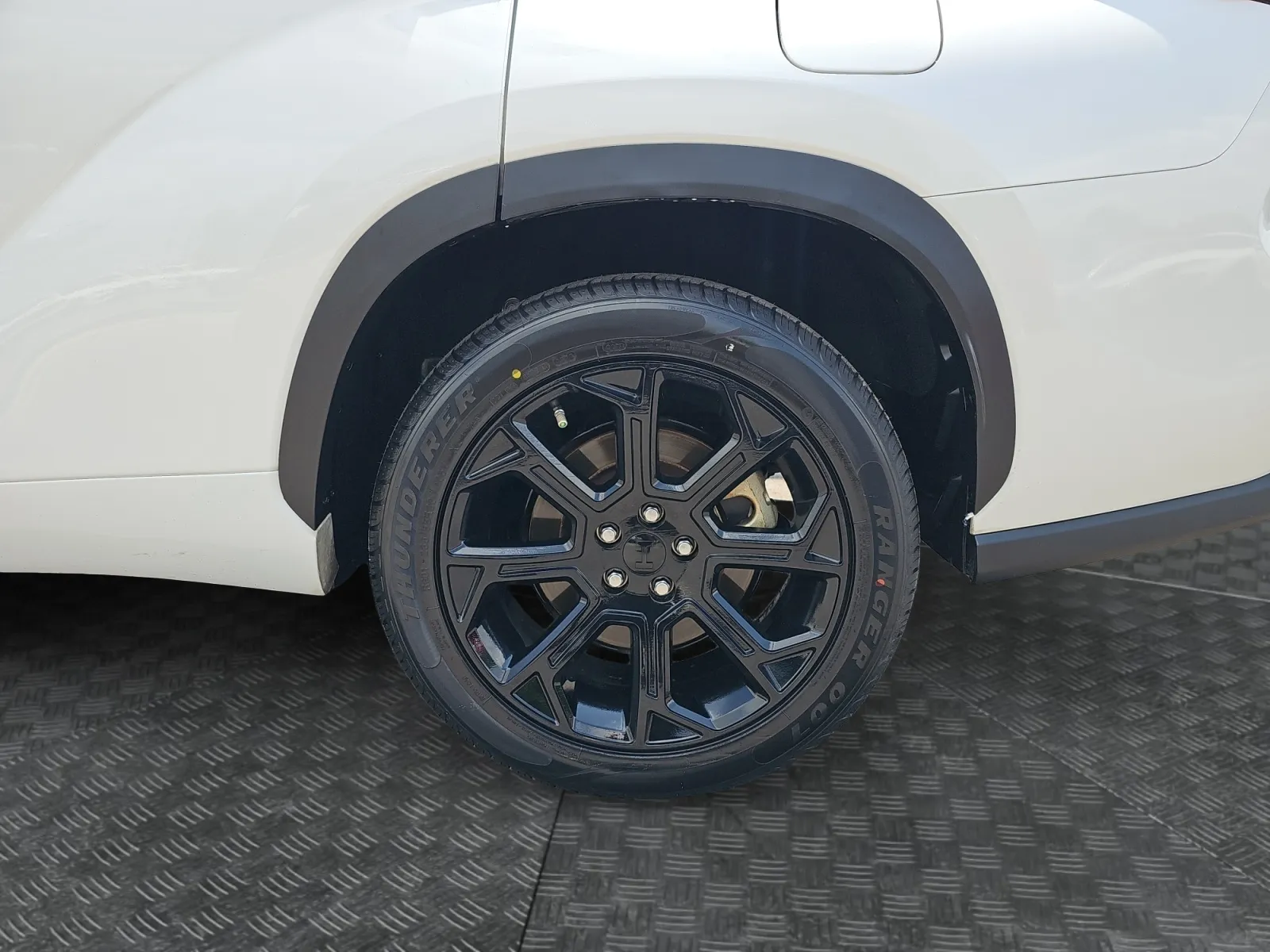 Toyota Highlander photo 14