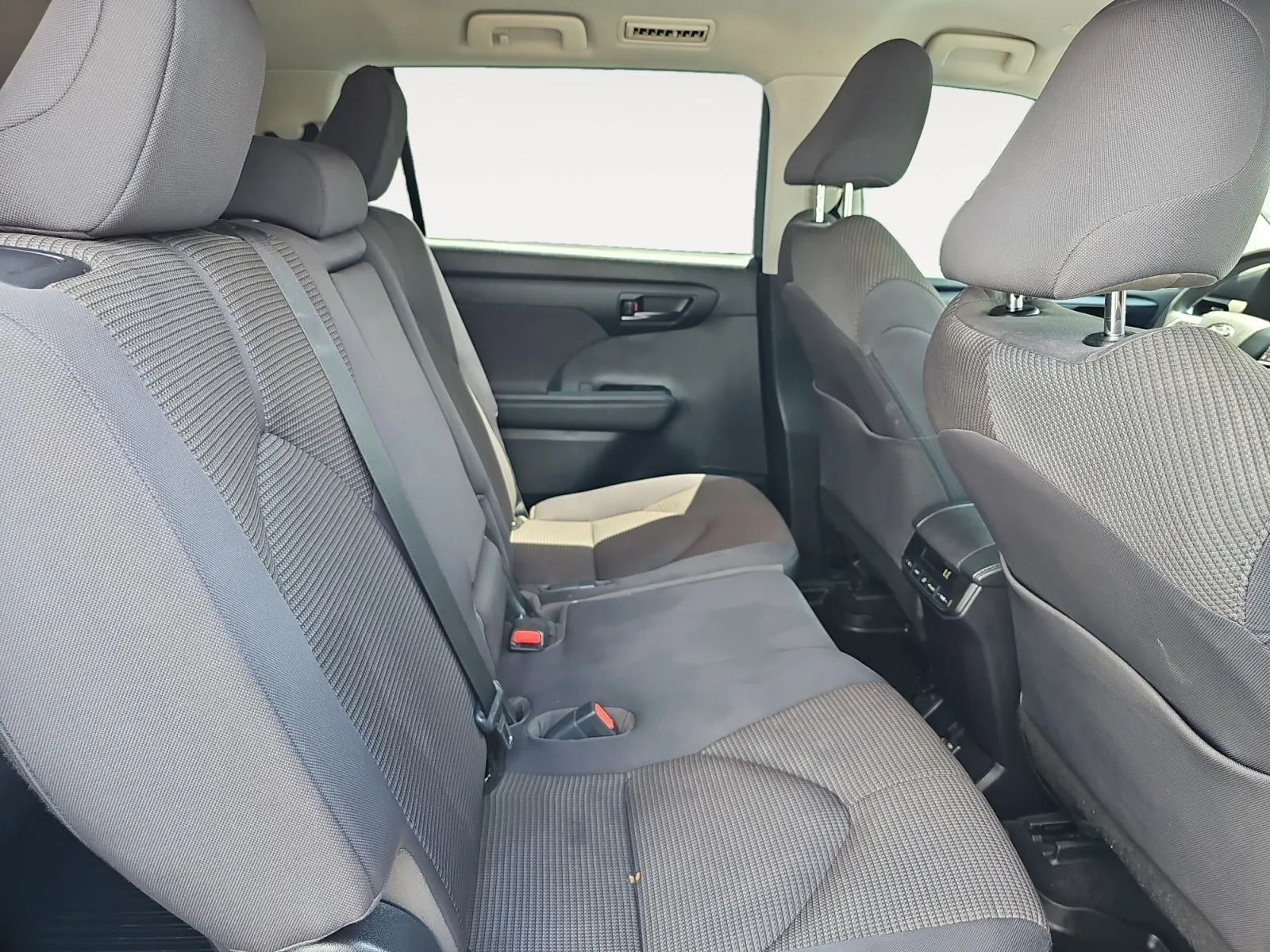 Toyota Highlander photo 26