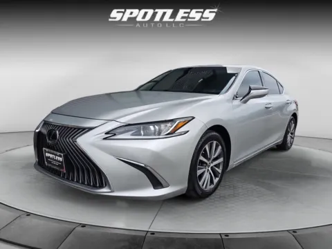 Silver 2019 Lexus ES 350 for sale in San Antonio, TX