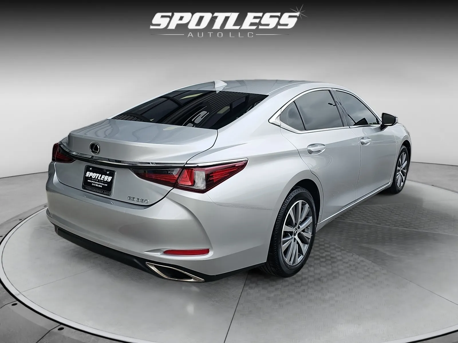 Lexus ES photo 7