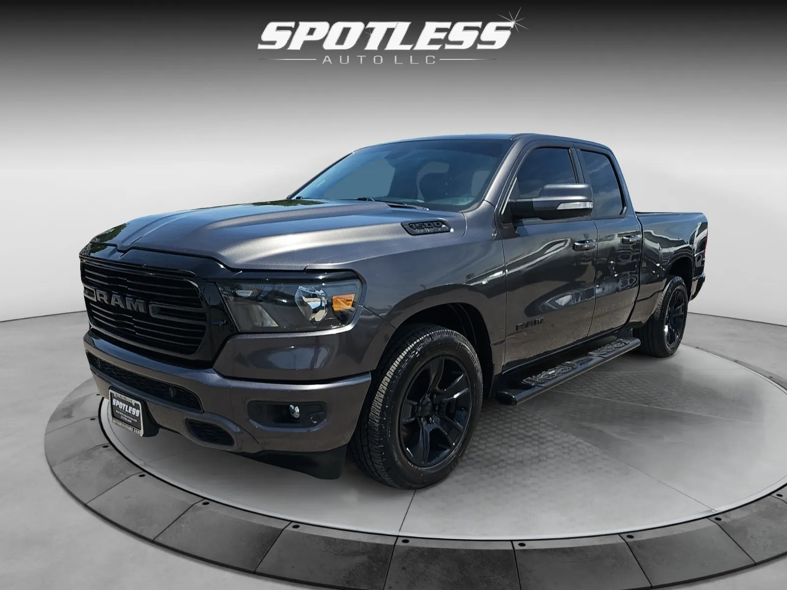 Gray 2020 Ram 1500 Lone Star for sale in San Antonio, TX