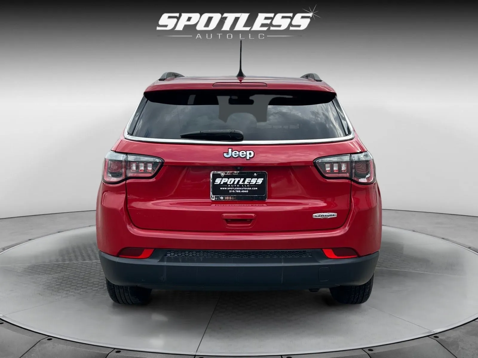Jeep Compass photo 6