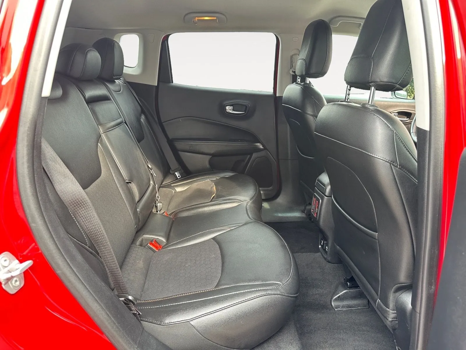 Jeep Compass photo 26