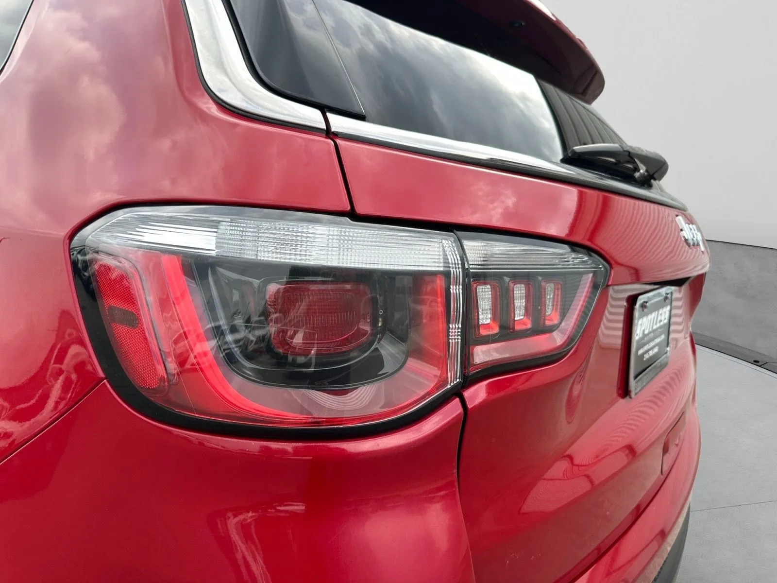 Jeep Compass photo 12