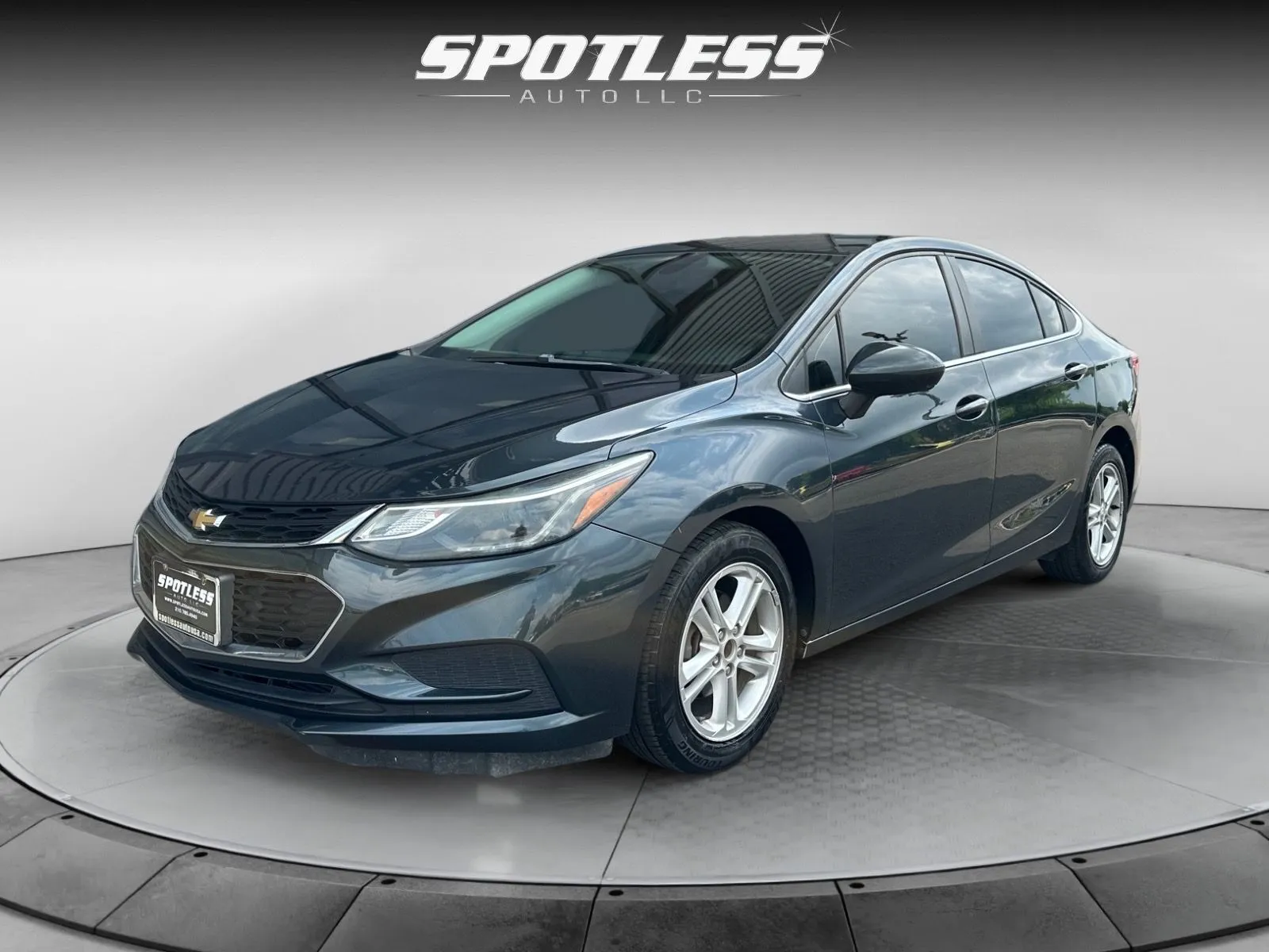 2017 Chevrolet Cruze LT Auto's photo