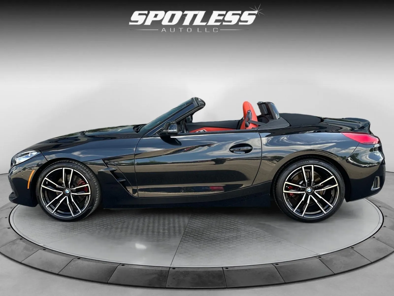 Another view of 2021 BMW Z4 sDrive30i for sale in San Antonio, TX at Spotless Auto Loop 1604