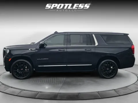 Another view of 2023 GMC Yukon XL SLT for sale in San Antonio, TX at Spotless Auto Loop 1604