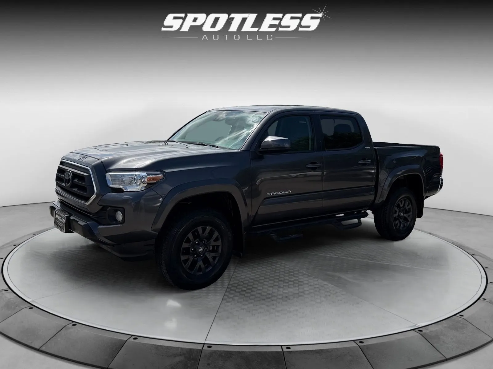 Gray 2023 Toyota Tacoma SR5 V6 for sale in San Antonio, TX