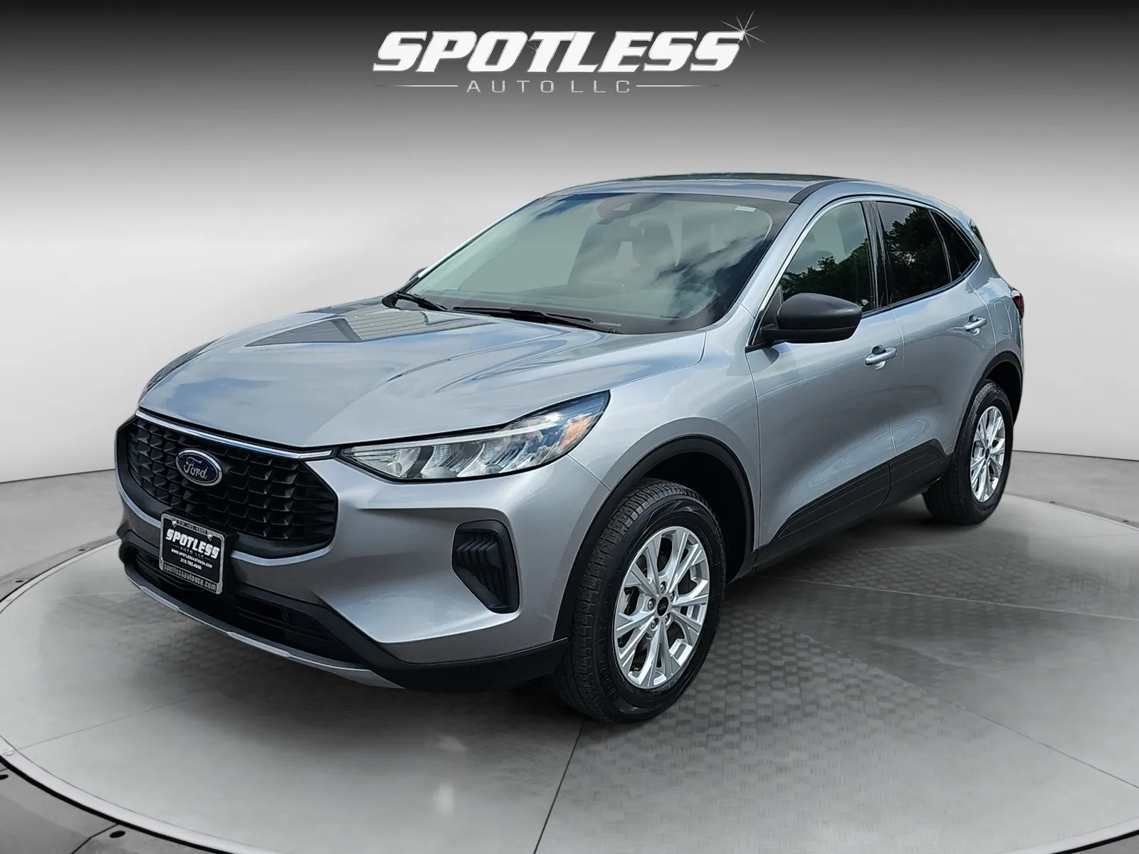 Silver 2024 Ford Escape Active for sale in San Antonio, TX