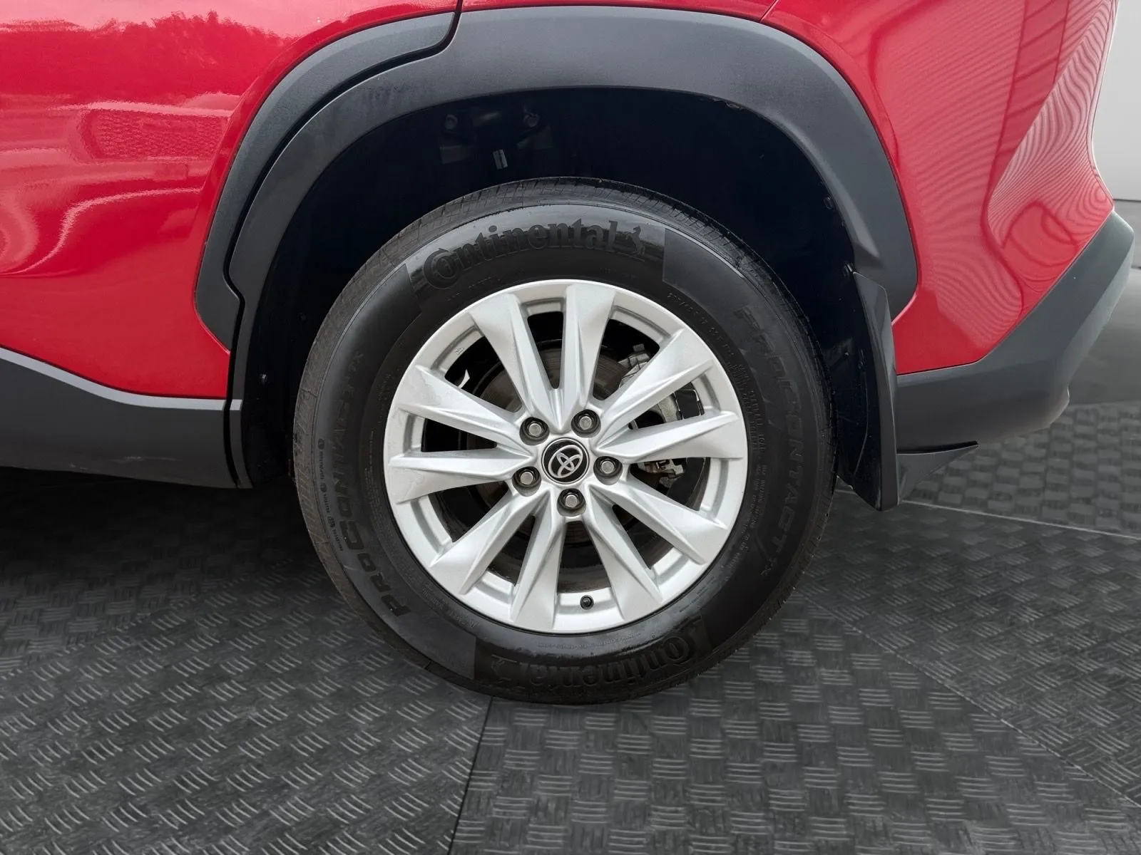 Toyota Corolla Cross photo 14