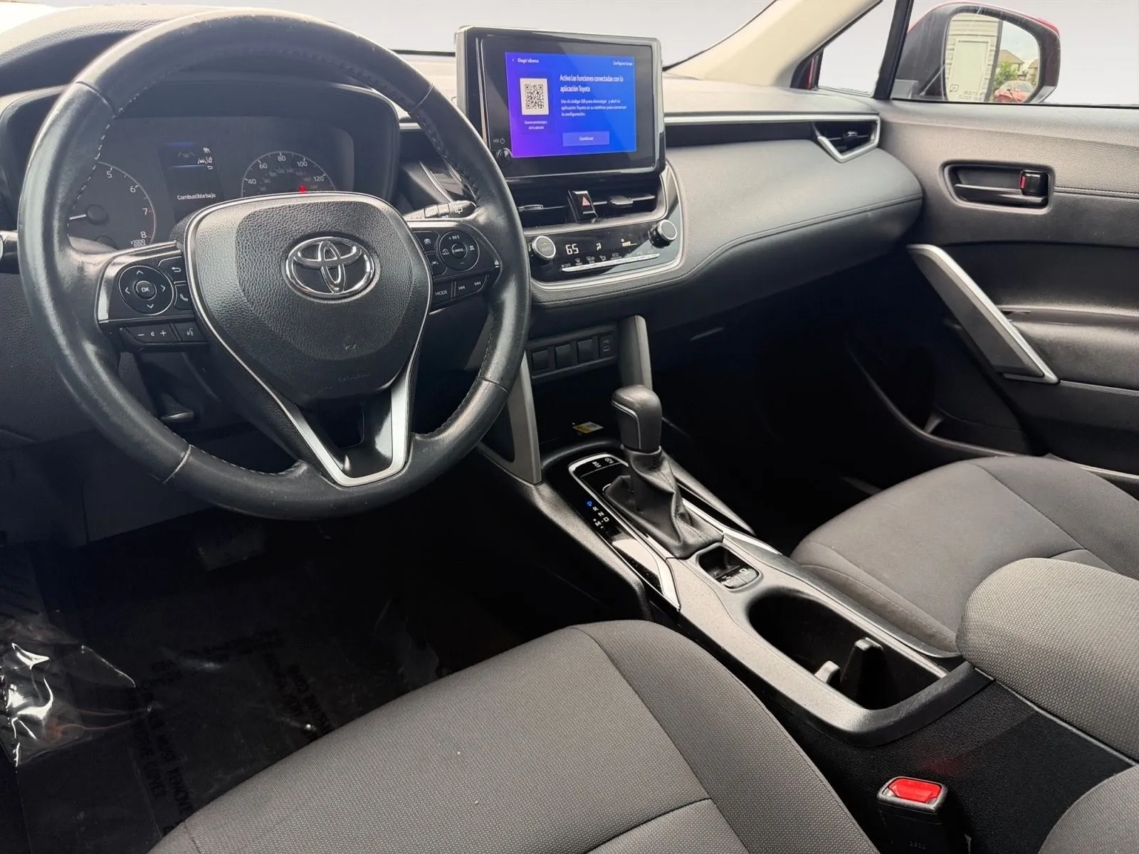 Toyota Corolla Cross photo 21