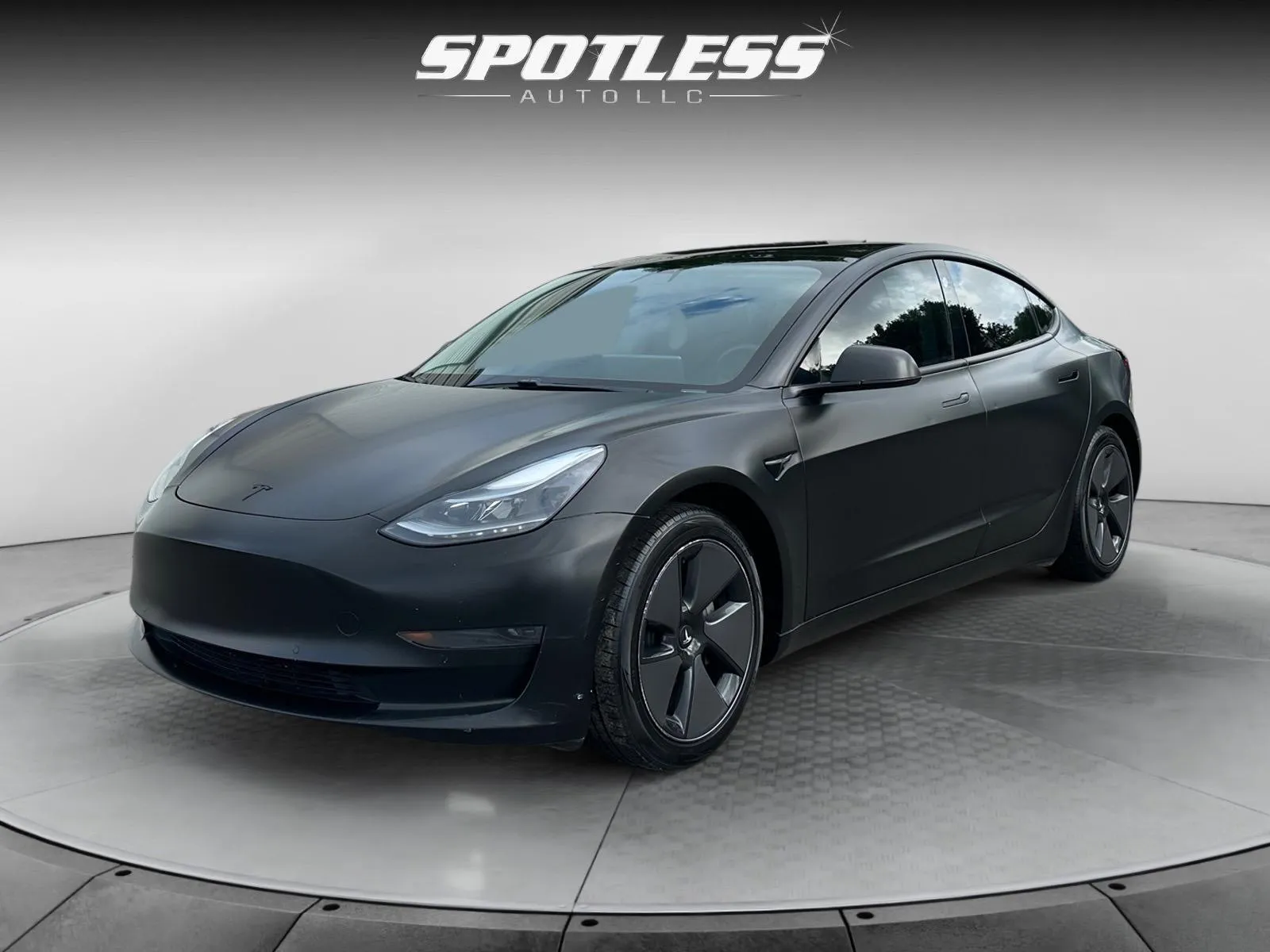 Black 2021 Tesla Model 3 Standard Range Plus for sale in San Antonio, TX