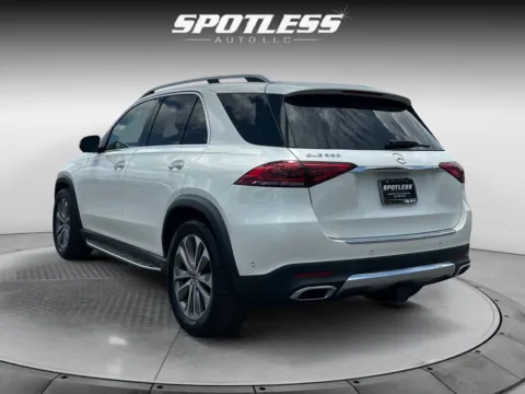 More photos of 2020 Mercedes-Benz GLE 350 at Spotless Auto Loop 1604, TX