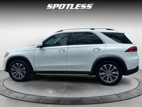 More photos of 2020 Mercedes-Benz GLE 350 at Spotless Auto Loop 1604, TX
