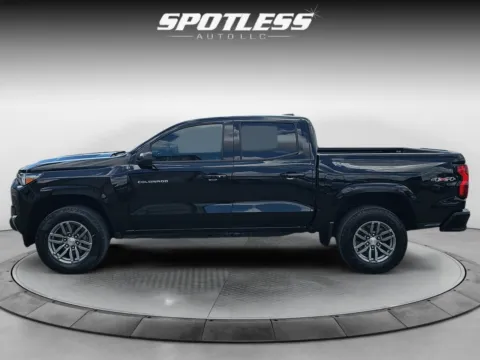 More photos of 2023 Chevrolet Colorado LT at Spotless Auto Loop 1604, TX