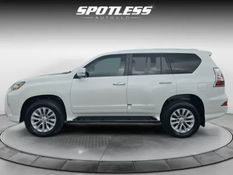 More photos of 2016 Lexus GX 460 at Spotless Auto Loop 1604, TX