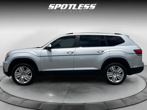 More photos of 2019 Volkswagen Atlas at Spotless Auto Loop 1604, TX