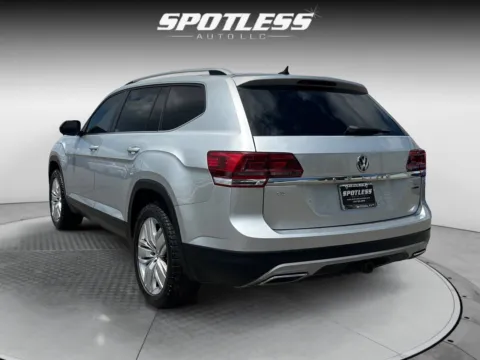 More photos of 2019 Volkswagen Atlas at Spotless Auto Loop 1604, TX