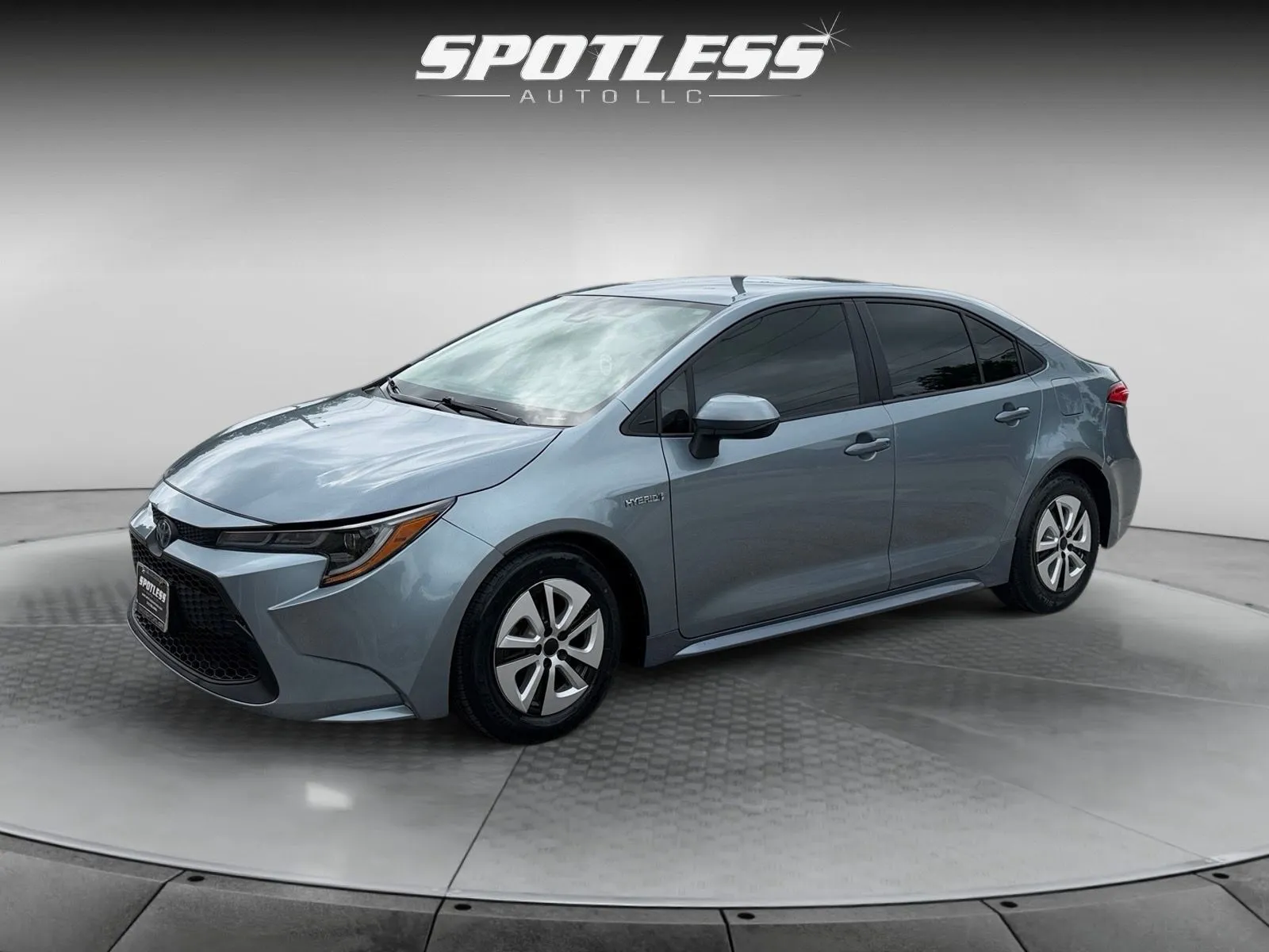 Gray 2021 Toyota Corolla Hybrid LE for sale in San Antonio, TX