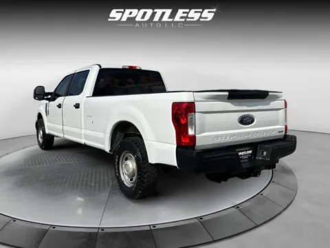 More photos of 2018 Ford F-250 Super Duty XL at Spotless Auto Loop 1604, TX