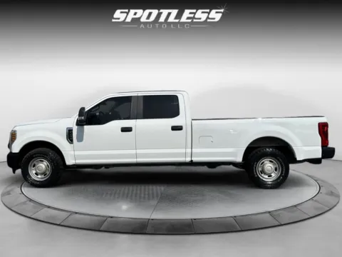 More photos of 2018 Ford F-250 Super Duty XL at Spotless Auto Loop 1604, TX