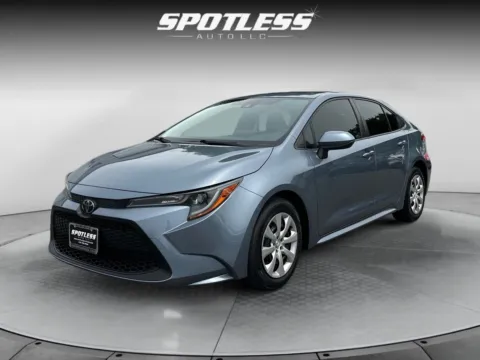Gray 2022 Toyota Corolla LE for sale in San Antonio, TX