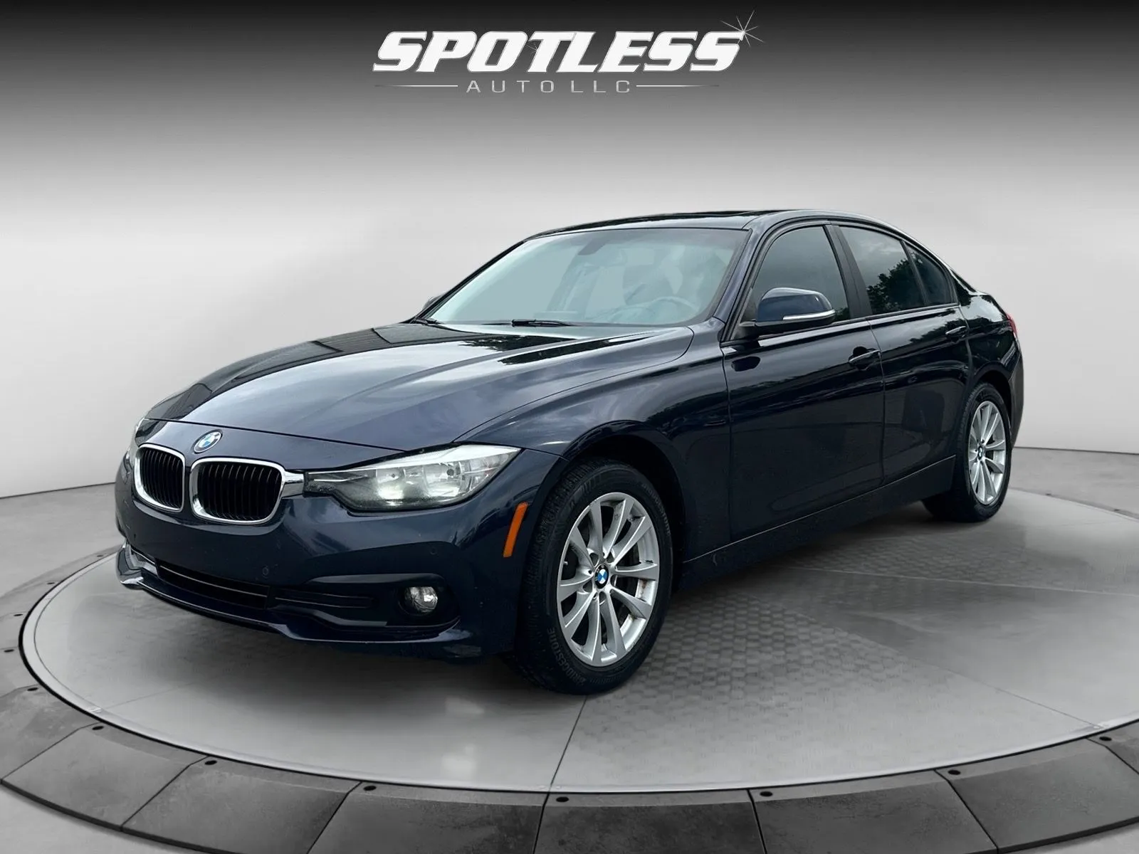 Blue 2017 BMW 3 Series 320i for sale in San Antonio, TX