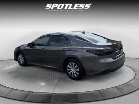 More photos of 2023 Toyota Camry Hybrid LE at Spotless Auto Loop 1604, TX