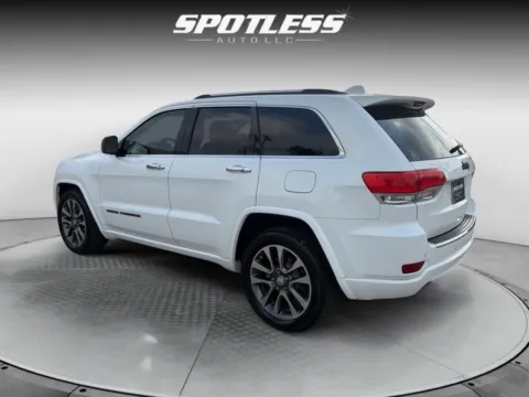 More photos of 2017 Jeep Grand Cherokee Overland at Spotless Auto Loop 1604, TX