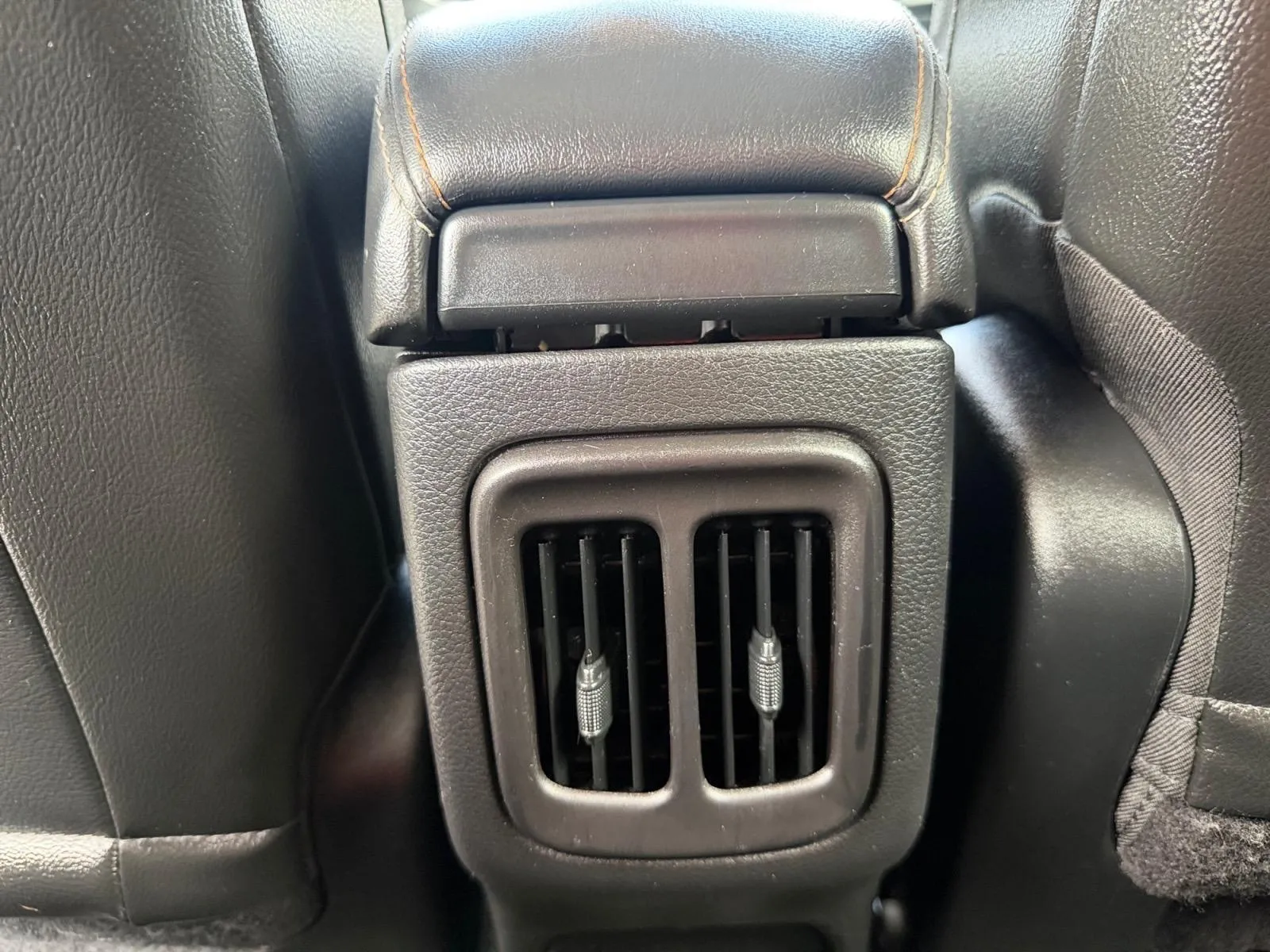 Jeep Compass photo 26