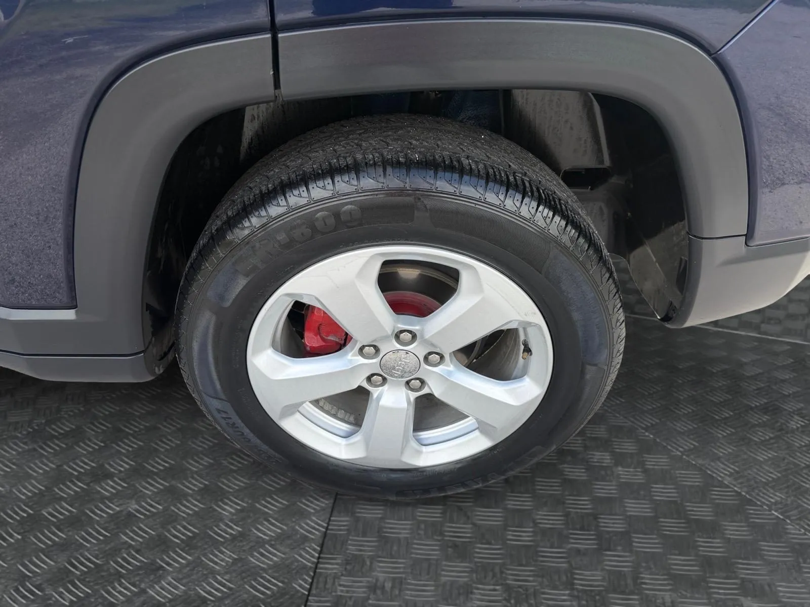 Jeep Compass photo 14