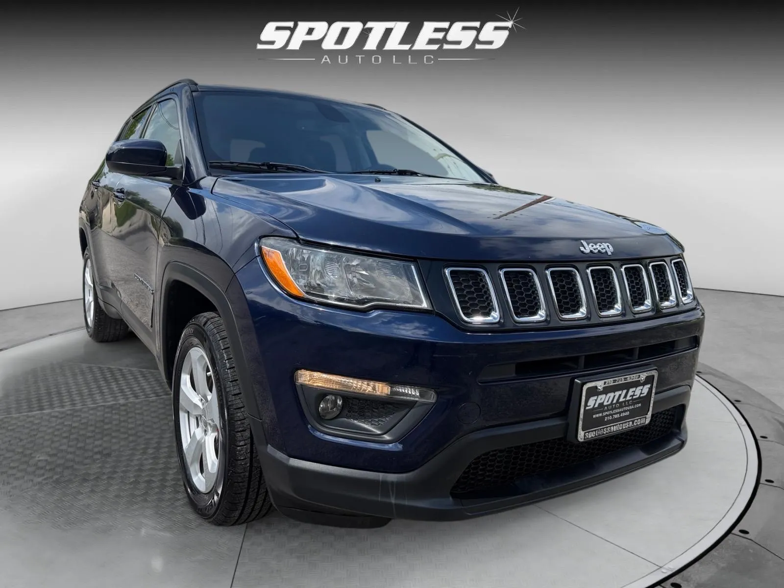 Jeep Compass photo 9