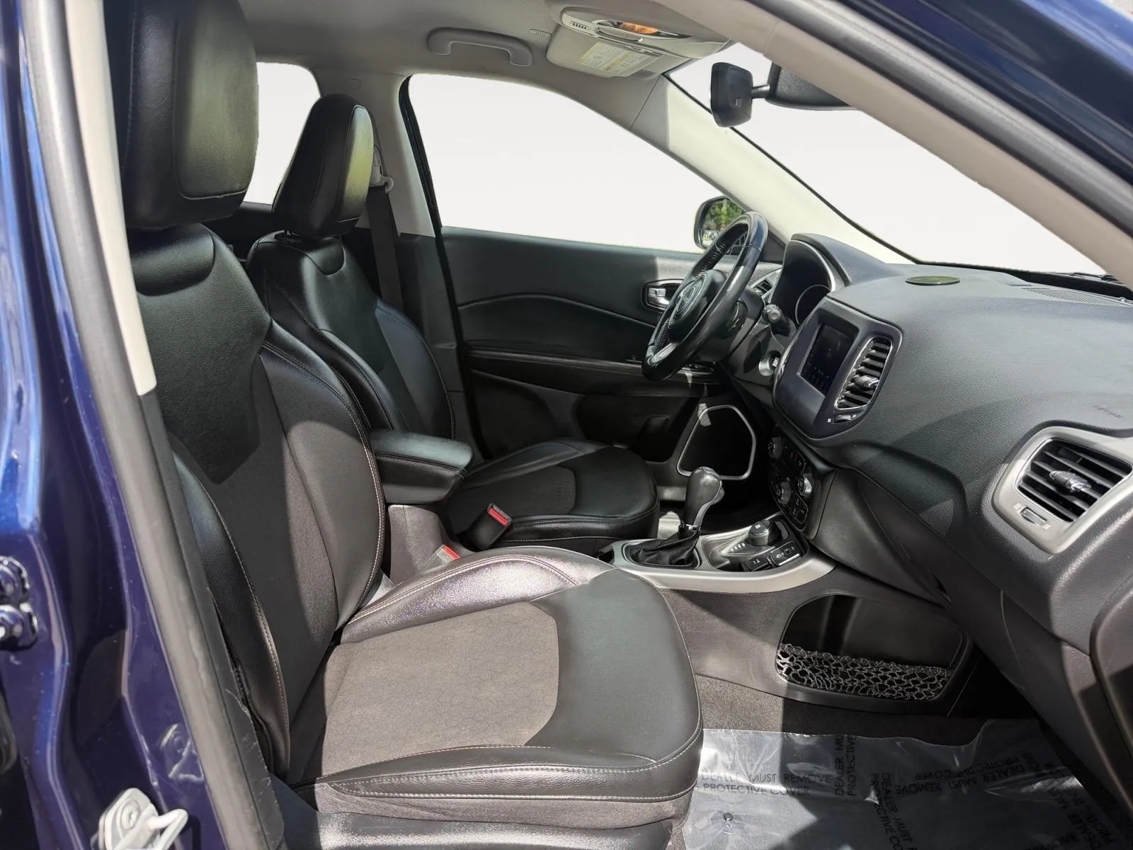 Jeep Compass photo 22
