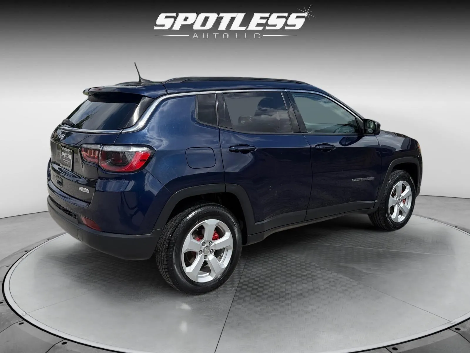 Jeep Compass photo 7
