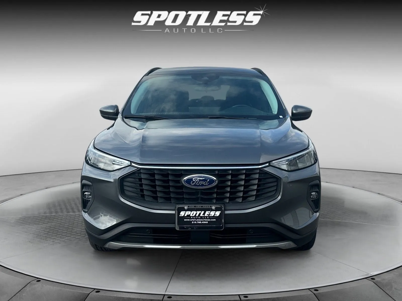 Ford Escape photo 10