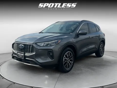 Gray 2023 Ford Escape Plug-In Hybrid for sale in San Antonio, TX