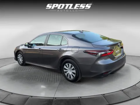 More photos of 2023 Toyota Camry Hybrid LE at Spotless Auto Loop 1604, TX