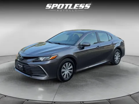 Gray 2023 Toyota Camry Hybrid LE for sale in San Antonio, TX