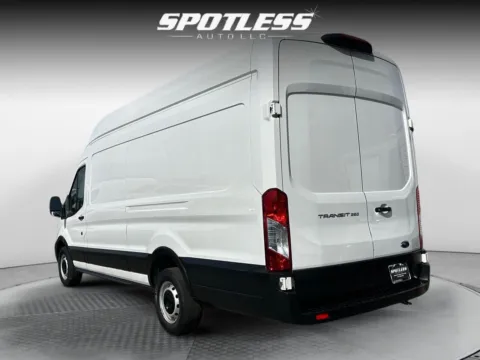More photos of 2022 Ford Transit 250 at Spotless Auto Loop 1604, TX