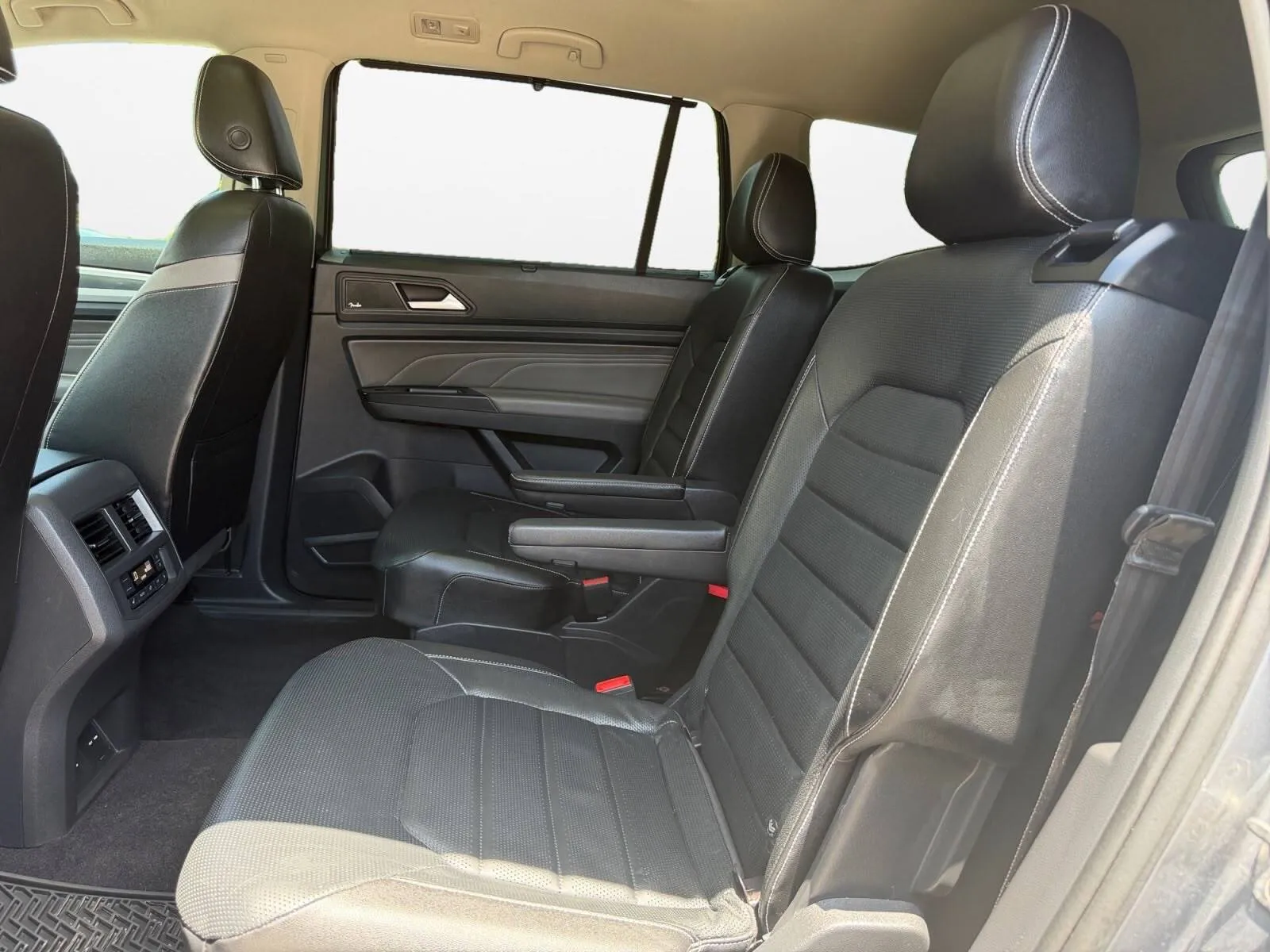 Volkswagen Atlas photo 23