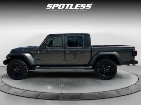 More photos of 2021 Jeep Gladiator Texas Trail at Spotless Auto Loop 1604, TX