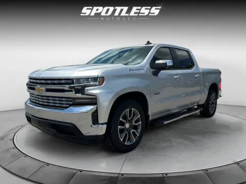 Another view of 2020 Chevrolet Silverado 1500 LT for sale in San Antonio, TX at Spotless Auto Loop 1604