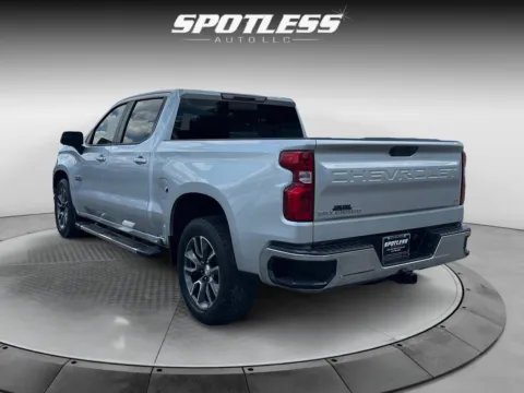 More photos of 2020 Chevrolet Silverado 1500 LT at Spotless Auto Loop 1604, TX