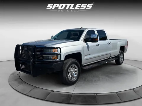 Silver 2016 Chevrolet Silverado 2500HD LTZ for sale in San Antonio, TX