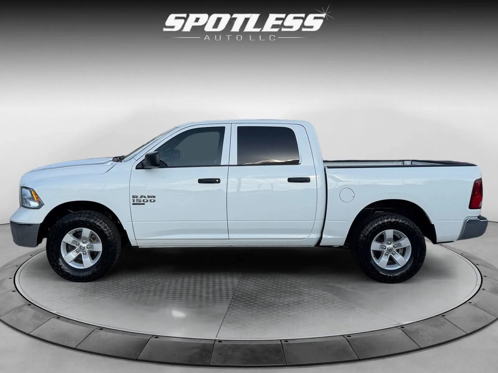 Ram 1500 photo 4