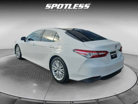 More photos of 2018 Toyota Camry XLE at Spotless Auto Loop 1604, TX