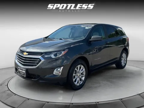 Gray 2021 Chevrolet Equinox LS for sale in San Antonio, TX