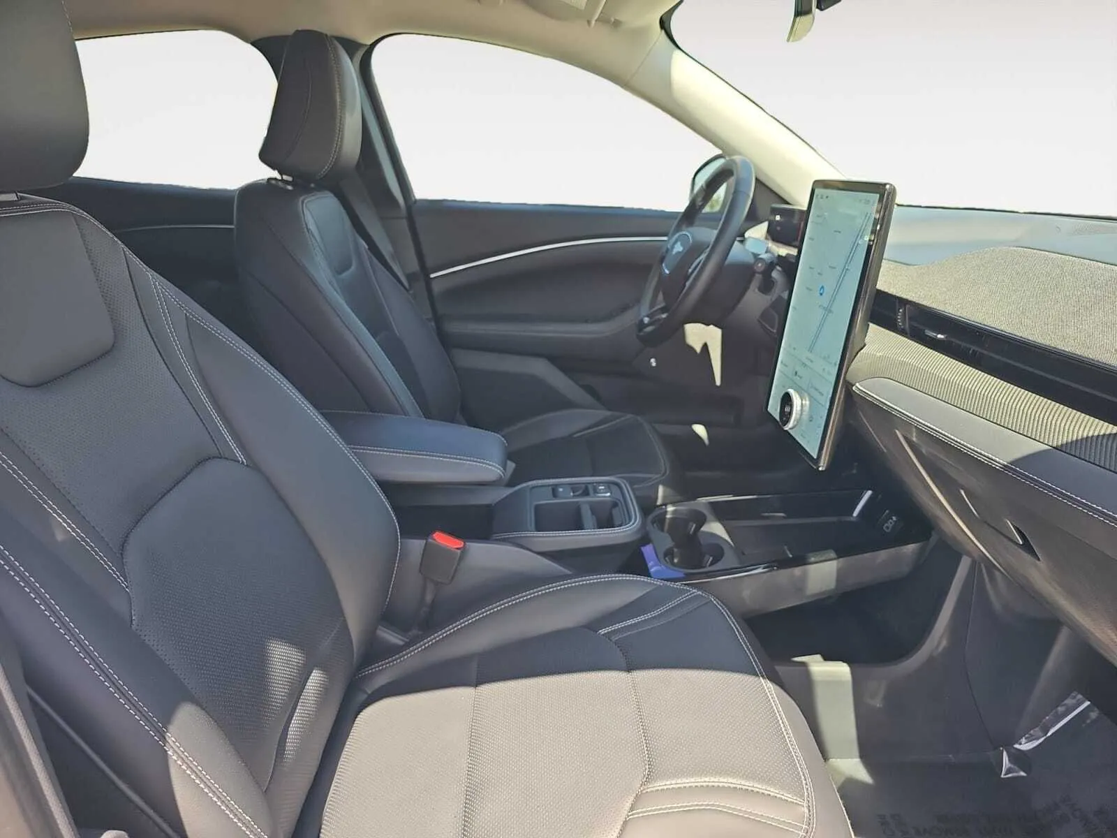 2025 Ford Mustang Mach-E Premium AWD - Photo 27