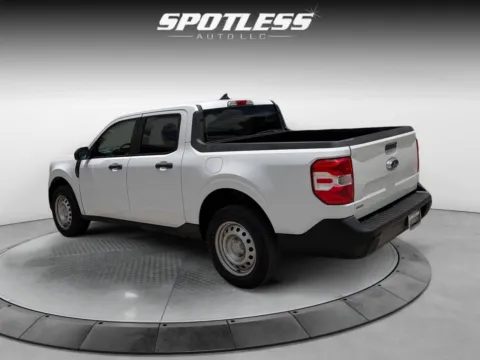 More photos of 2022 Ford Maverick XL at Spotless Auto Loop 1604, TX